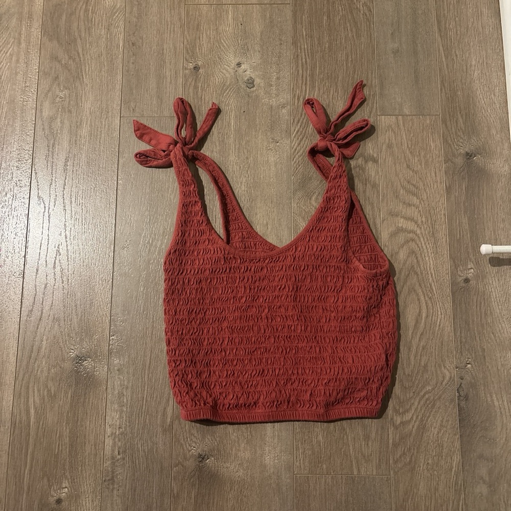 American Eagle Outfitters Red Smocked Tie Front Crop Tank Top